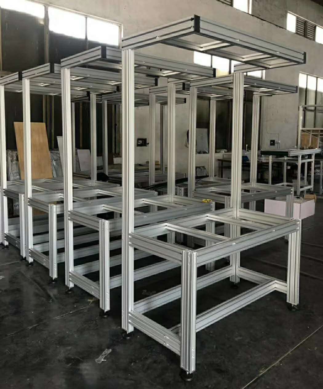 铝型材料机架加工材料质量会影响稳定性-三亚常天网络安全教育有限公司